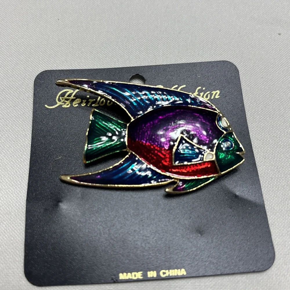 Multi color enamel fish  brooch pin 2.5